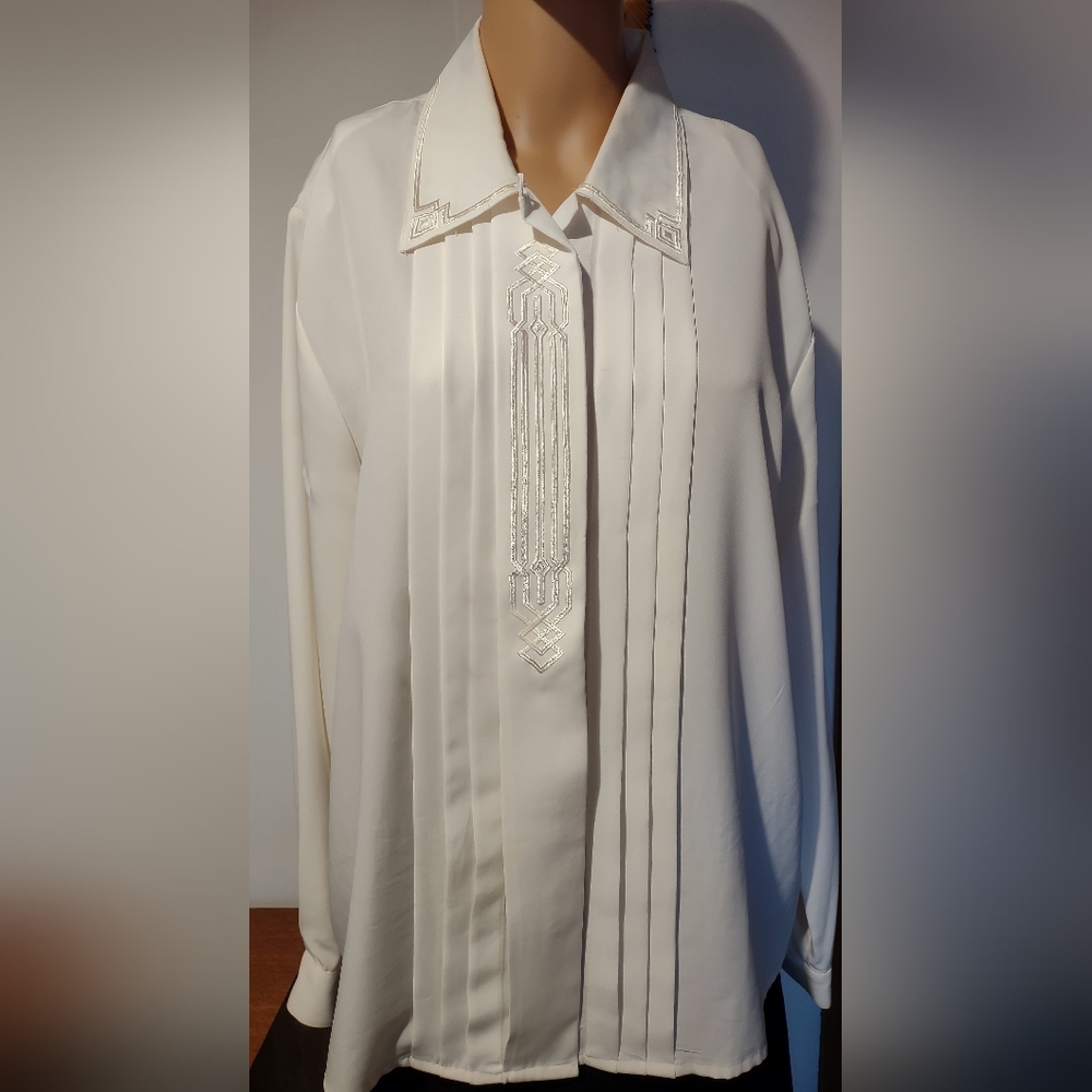 Claudia Richard Top Women Size 12 Ivory Pleated Lace Trim Button Up Long Sleeve